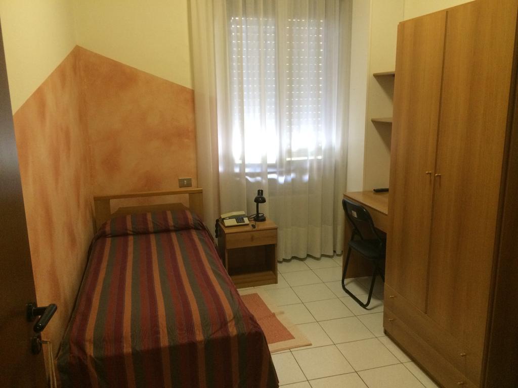 Albergo Cristallo Cittiglio Exterior photo